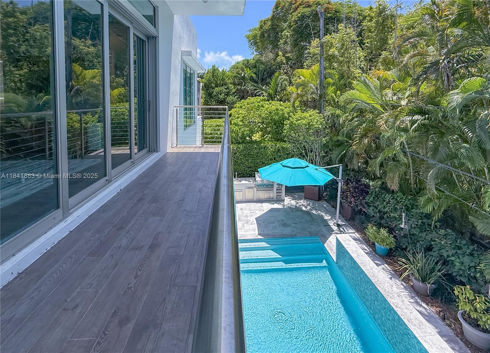 4048 Malaga Ave Miami, FL 33133