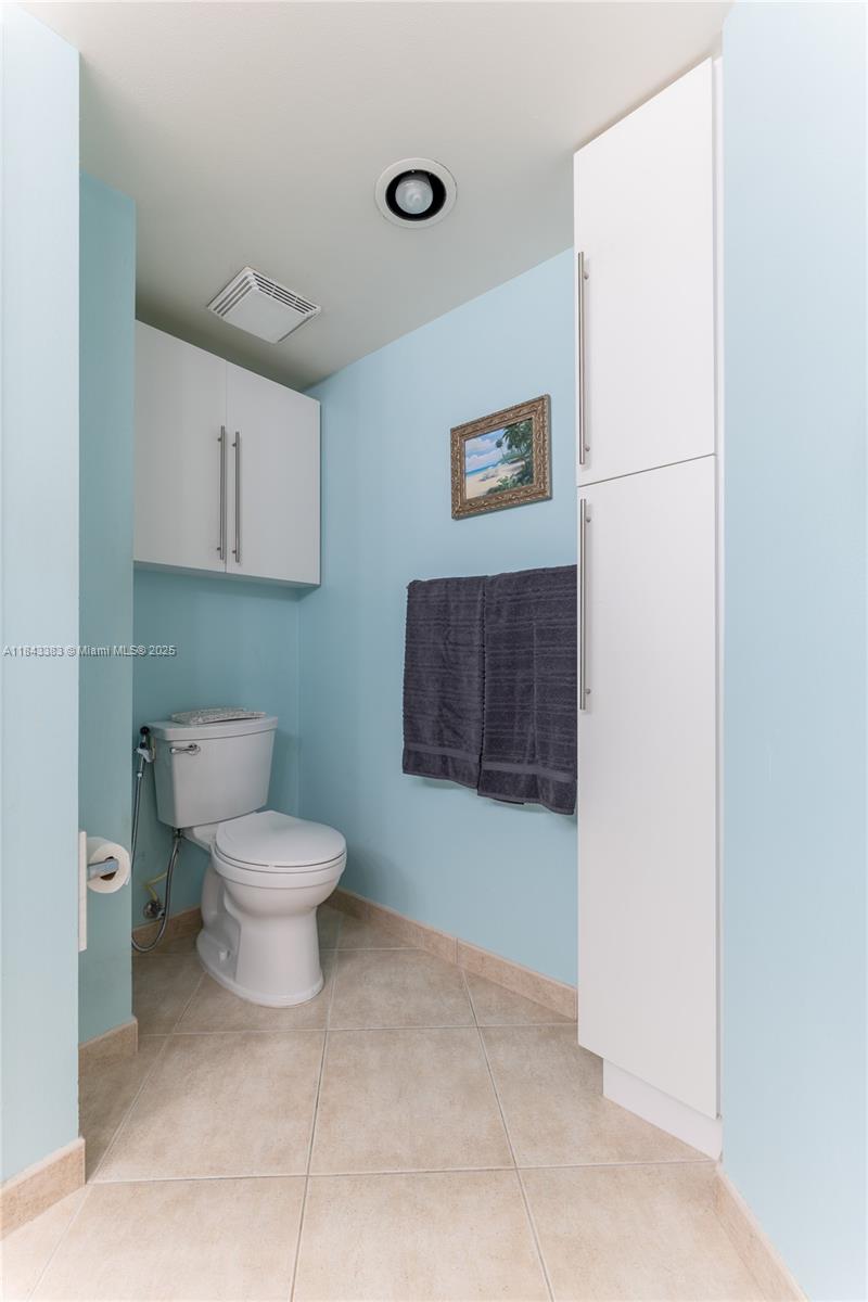 image 2080 S OCEAN DR26