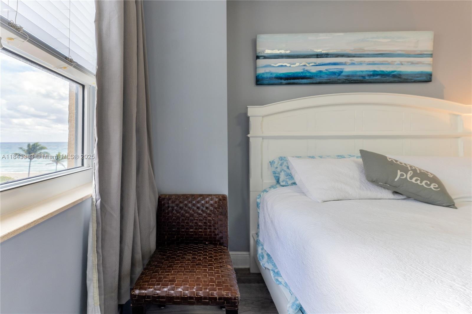 image 2080 S OCEAN DR28