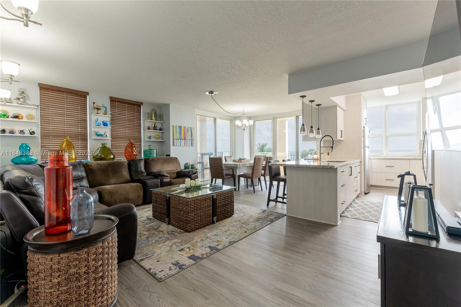 image 2080 S OCEAN DR4