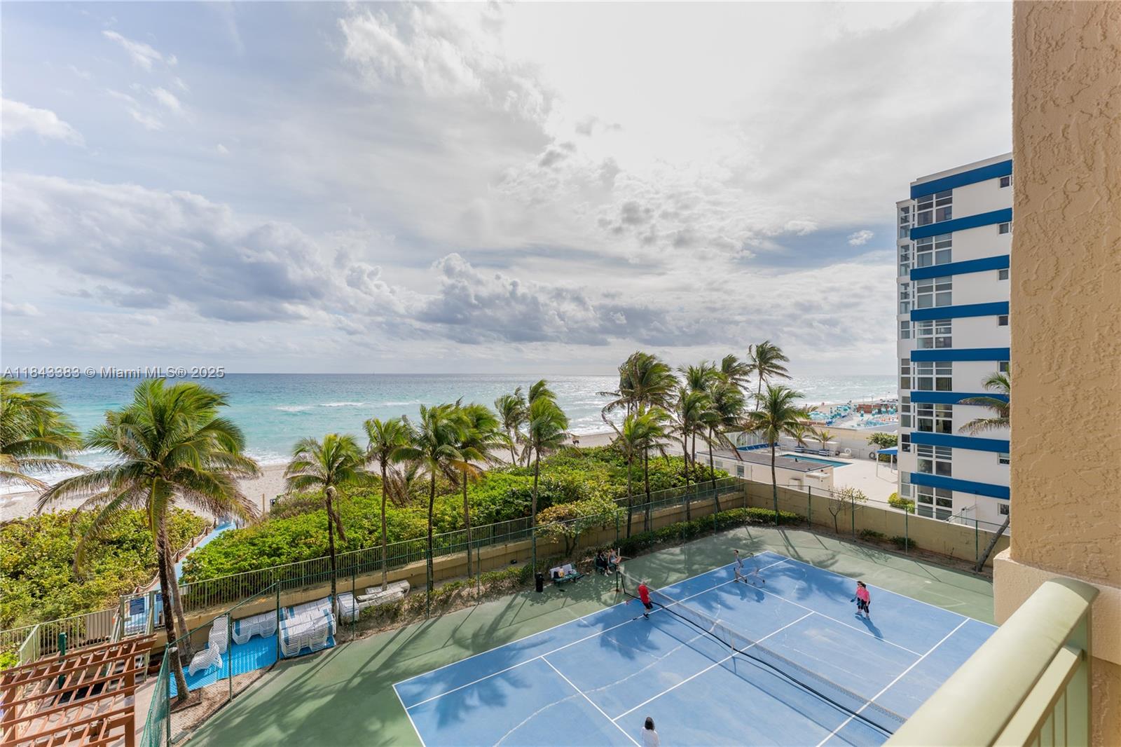 image 2080 S OCEAN DR50