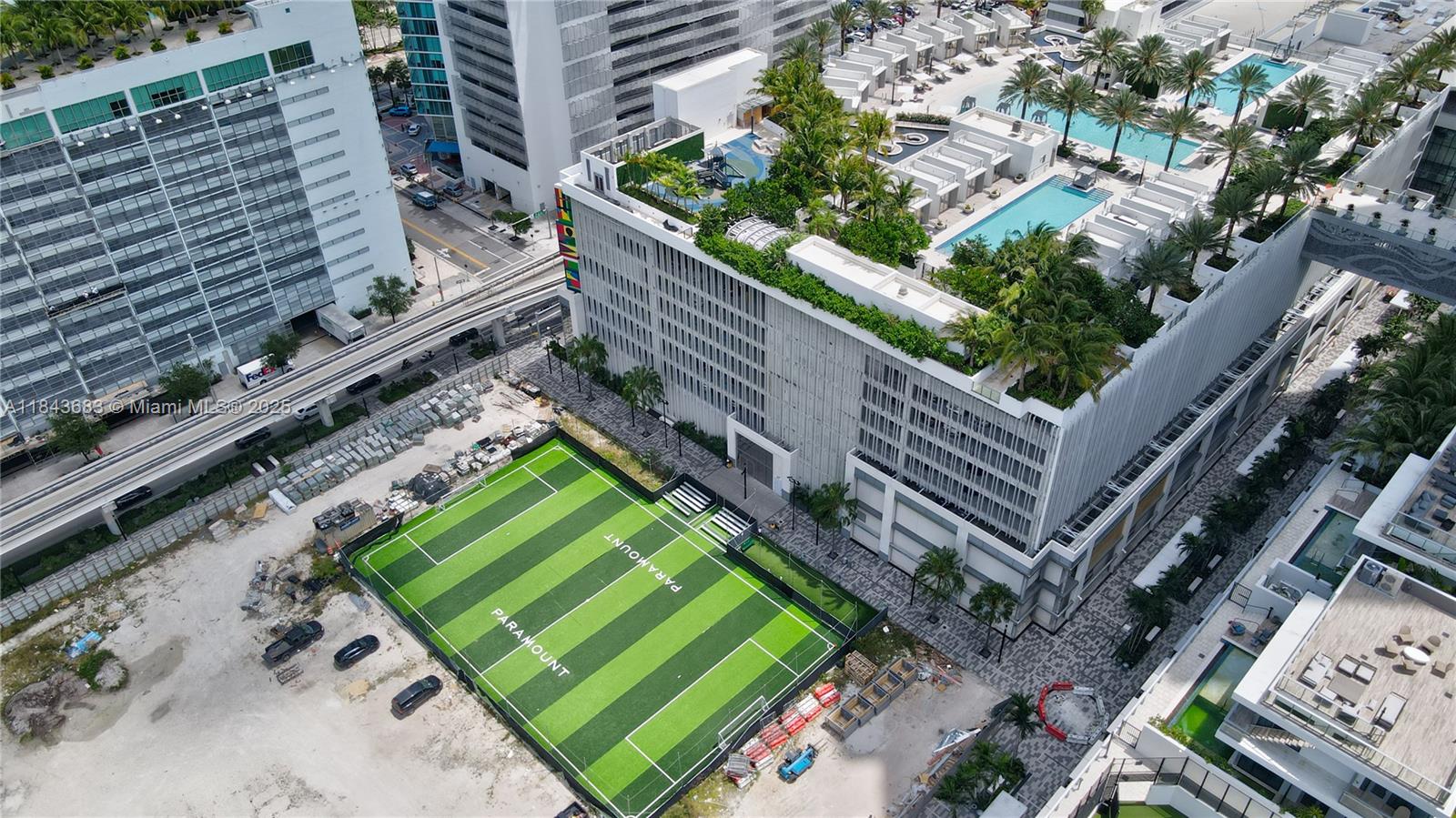 image Paramount Miami World Cen38