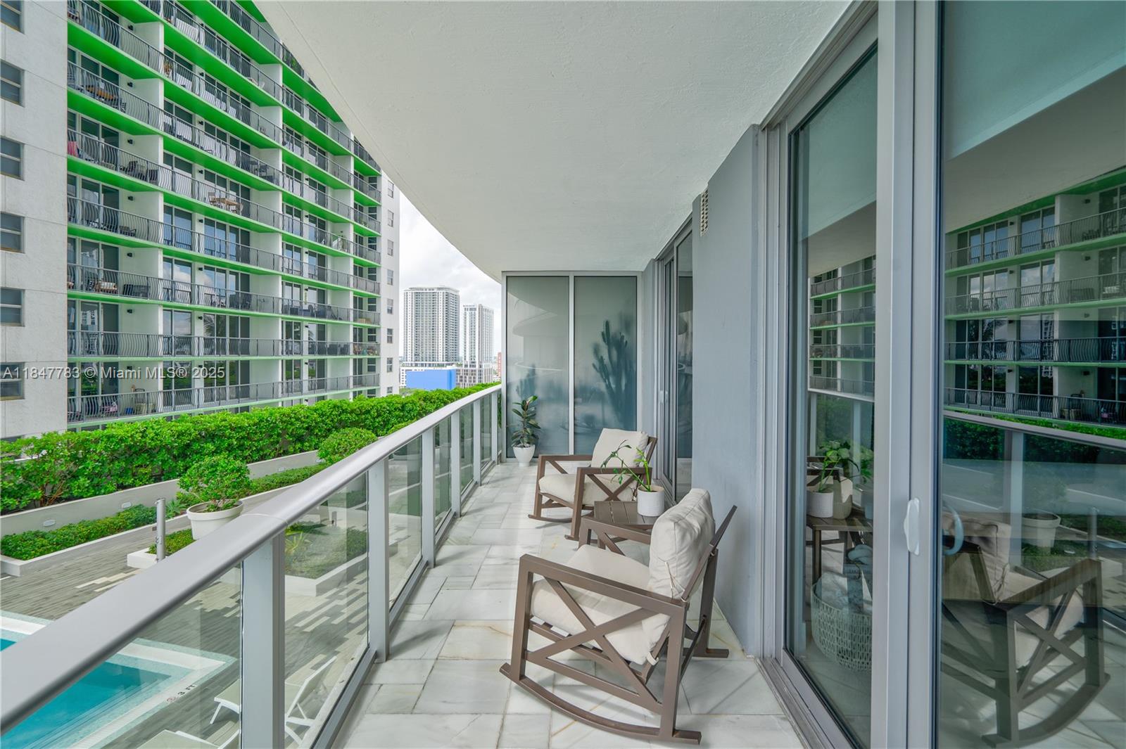 image Aria On The Bay10