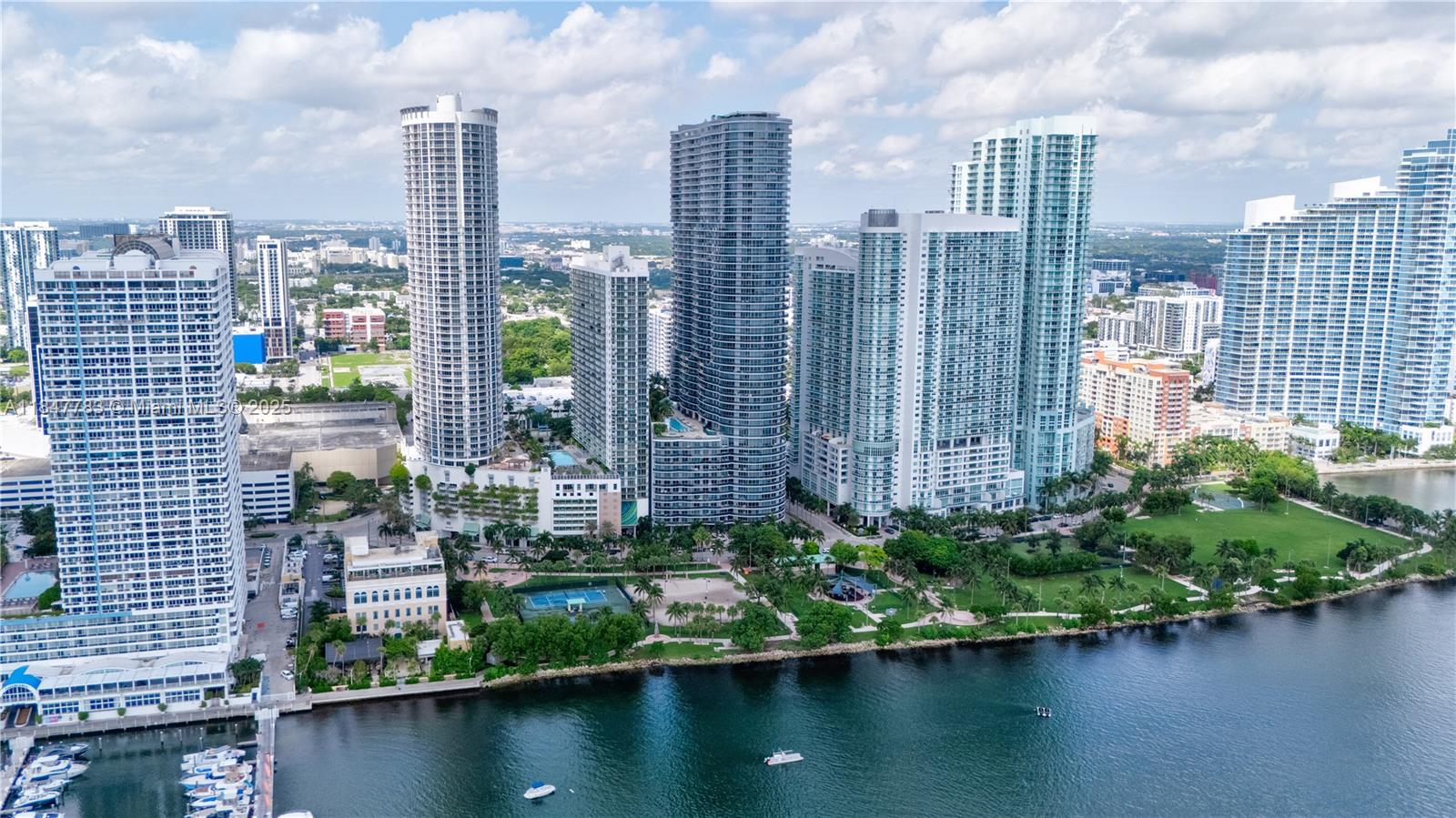 image Aria On The Bay25