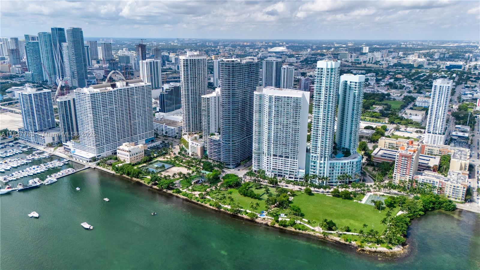 image Aria On The Bay26