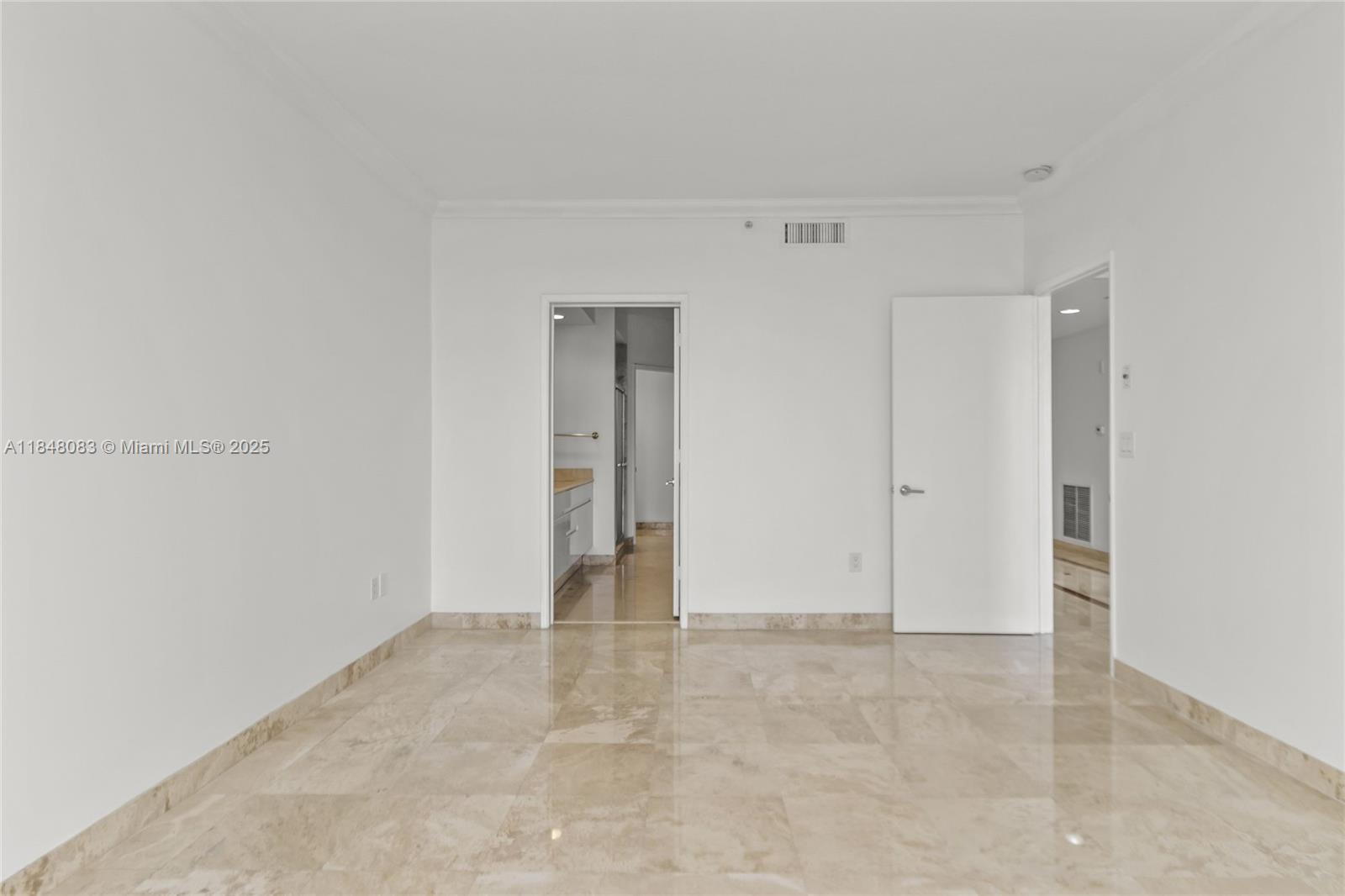703 Crandon Blvd #PH-3 Key Biscayne, FL 33149 703 Crandon Blvd #PH-3 Key Biscayne, FL 33149