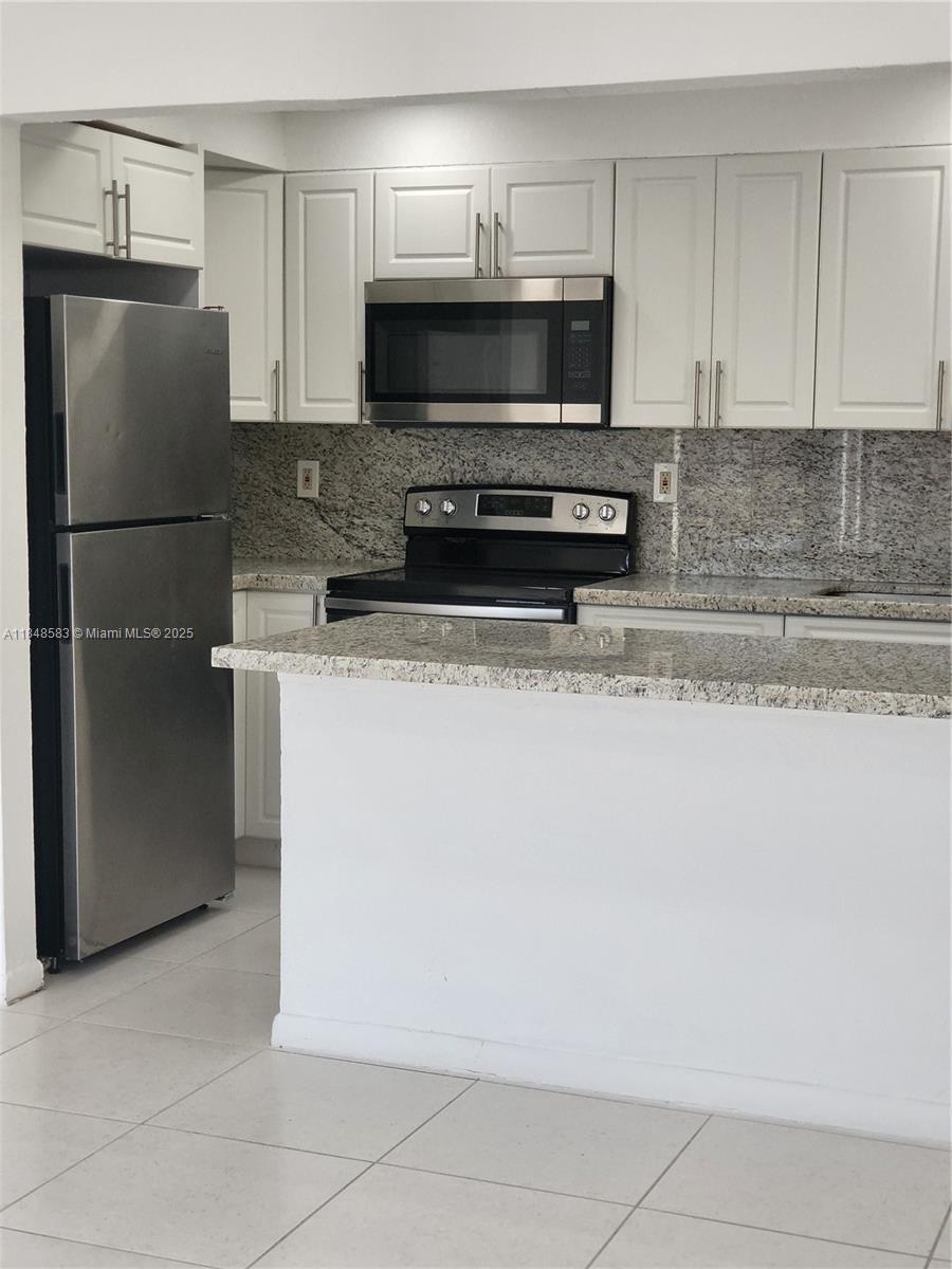 17500 NW 68th Ave #D3010