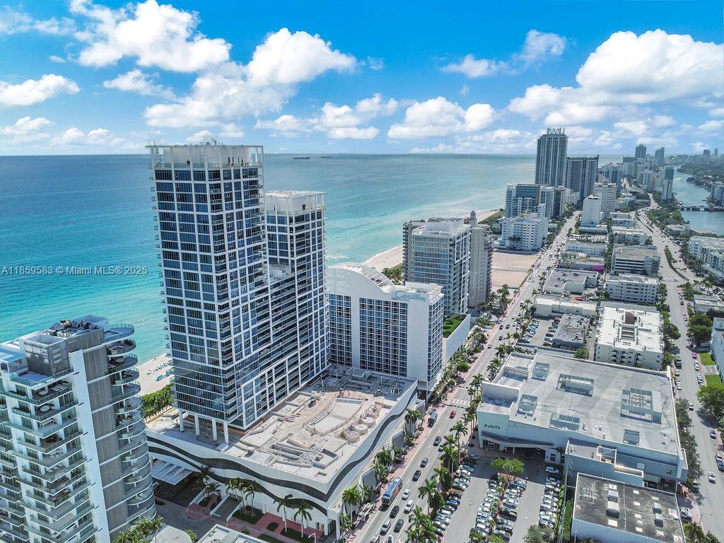 image Central Carillon Beach C41