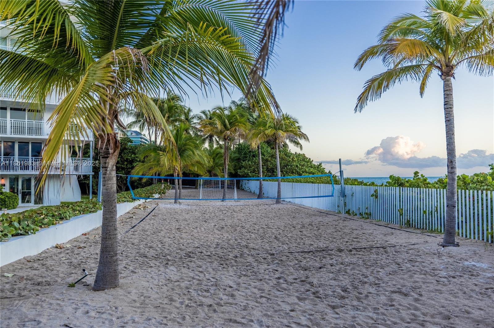 615 E Ocean Dr #6A Key Biscayne, FL 33149