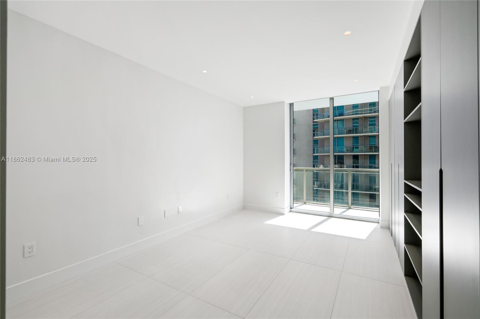 image Axis On Brickell16