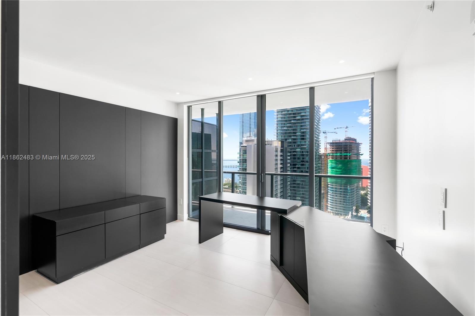 image Axis On Brickell19