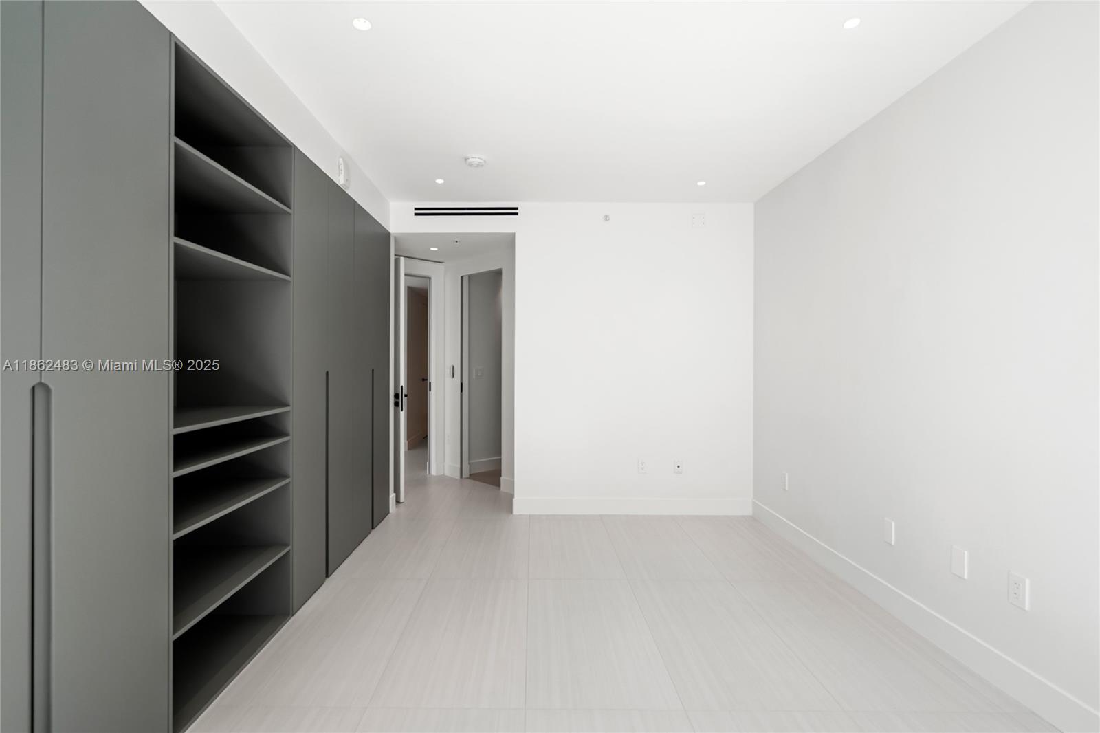 image Axis On Brickell20