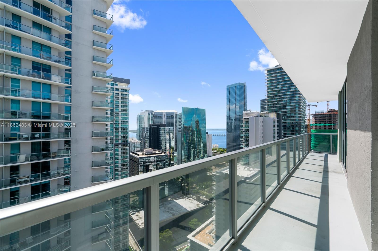 image Axis On Brickell64