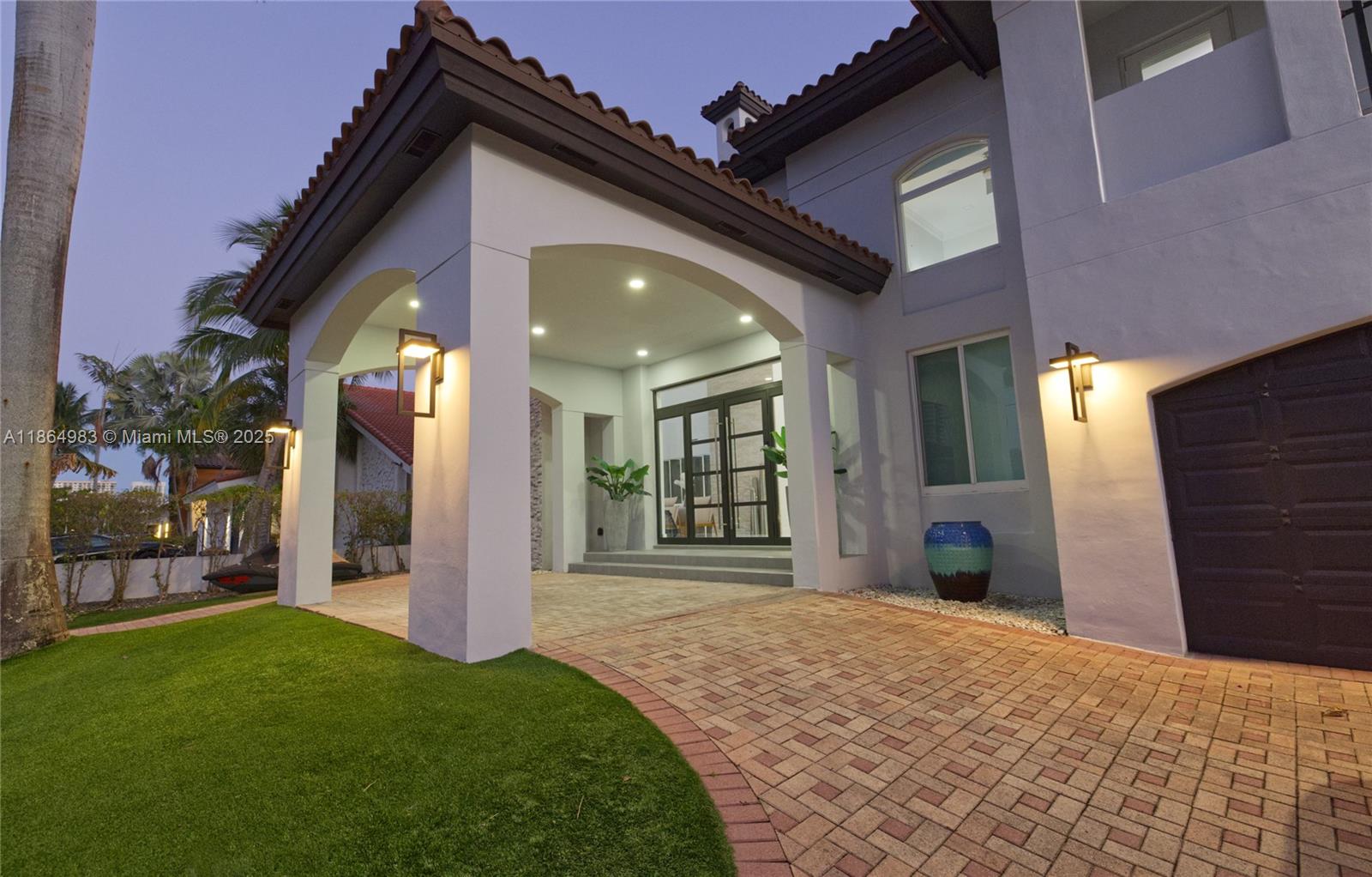 3368 NE 169th St North Miami Beach, FL 33160