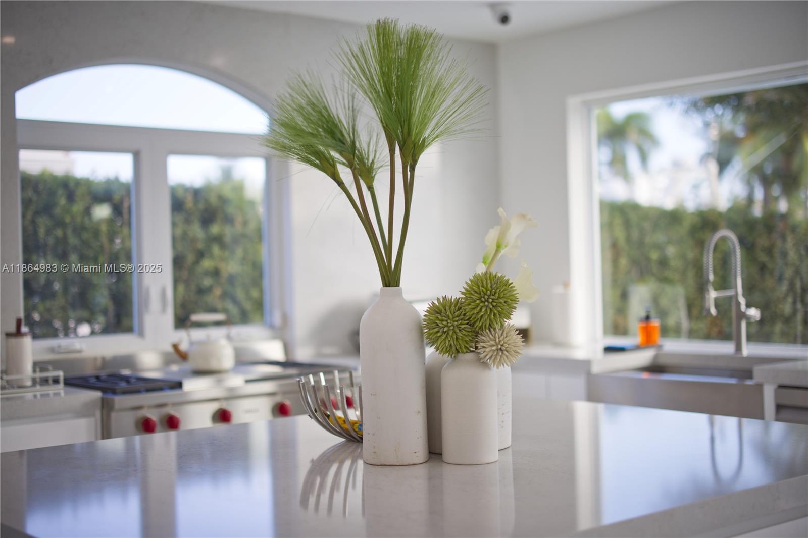 3368 NE 169th St North Miami Beach, FL 33160