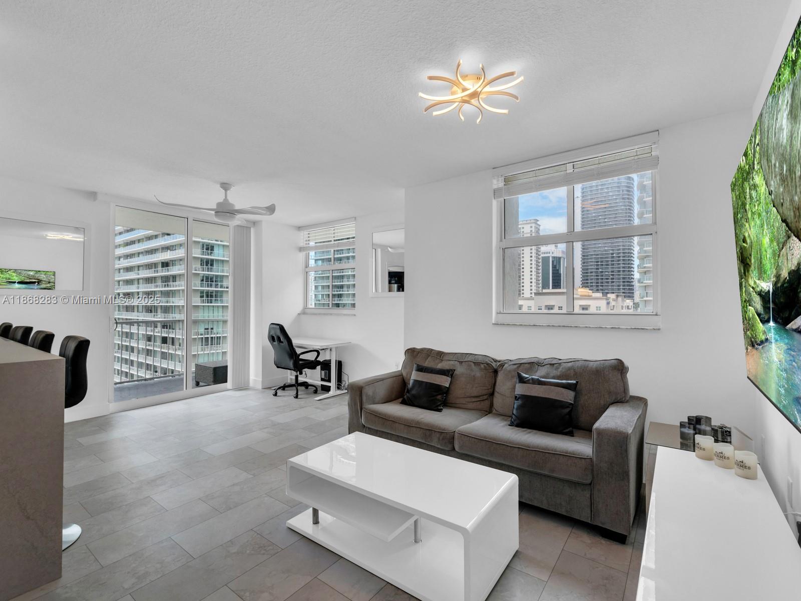 1250 N Miami Ave #1315