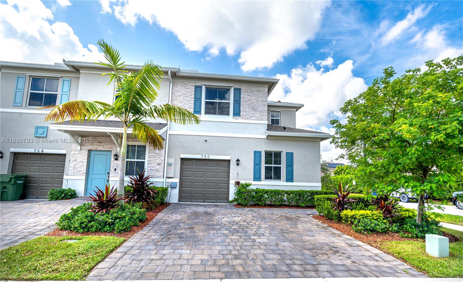 750 SE 16th Ct