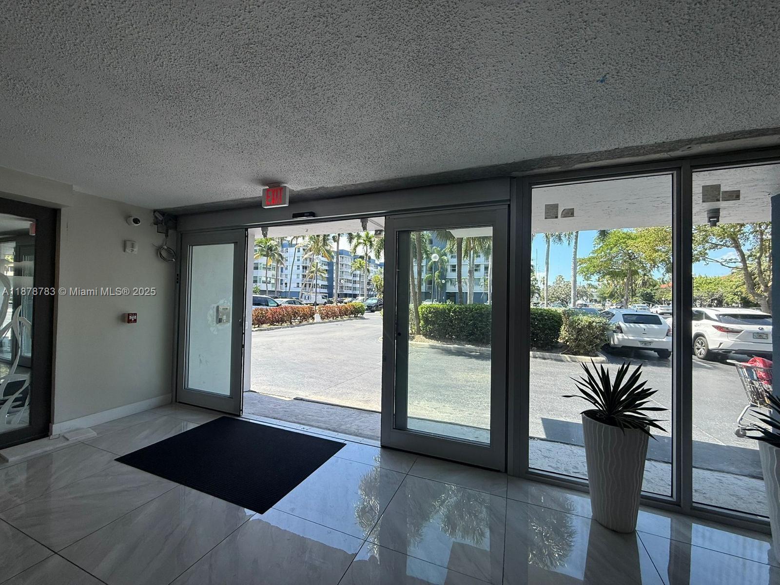 16546 NE 26th Ave #4J