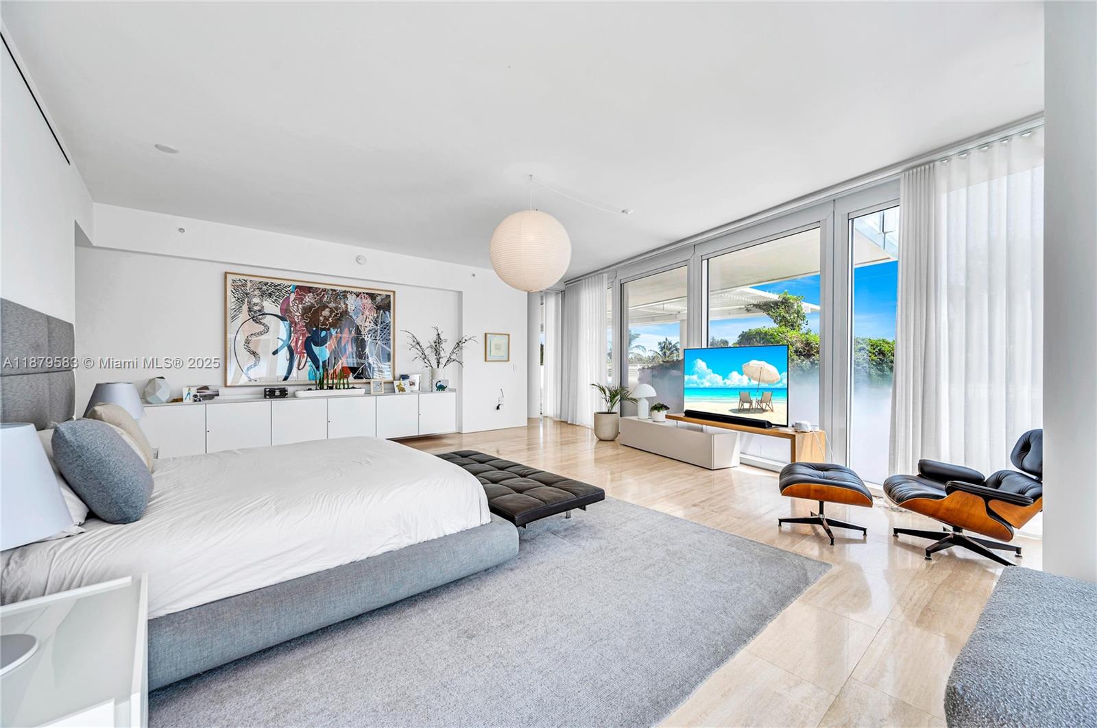 image The Surf Club32