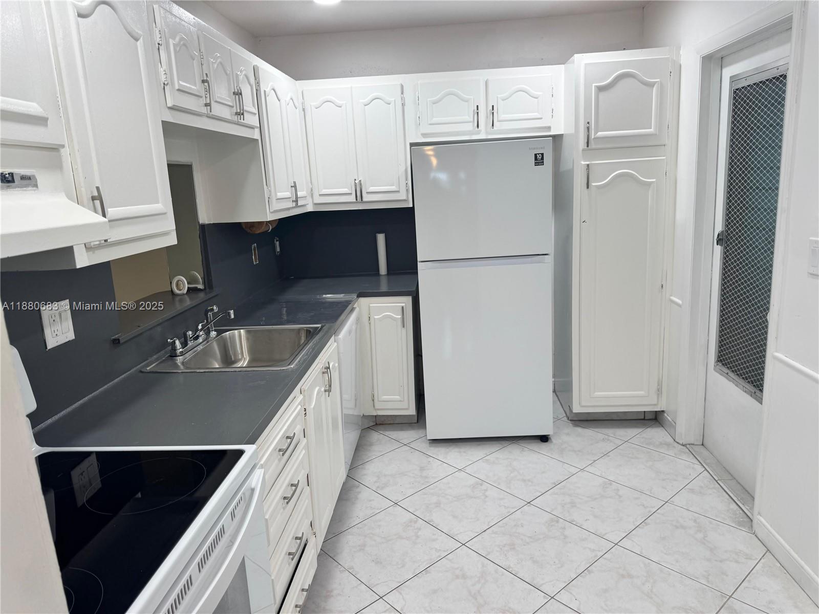 4141 NW 44th Ave #117