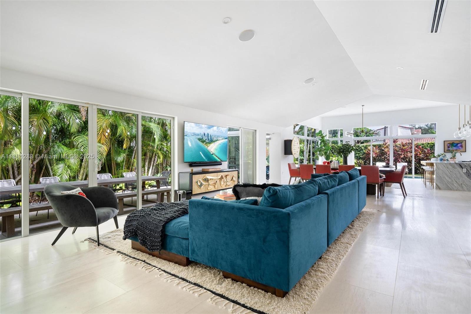 520 E Dilido Dr Miami Beach, FL 33139