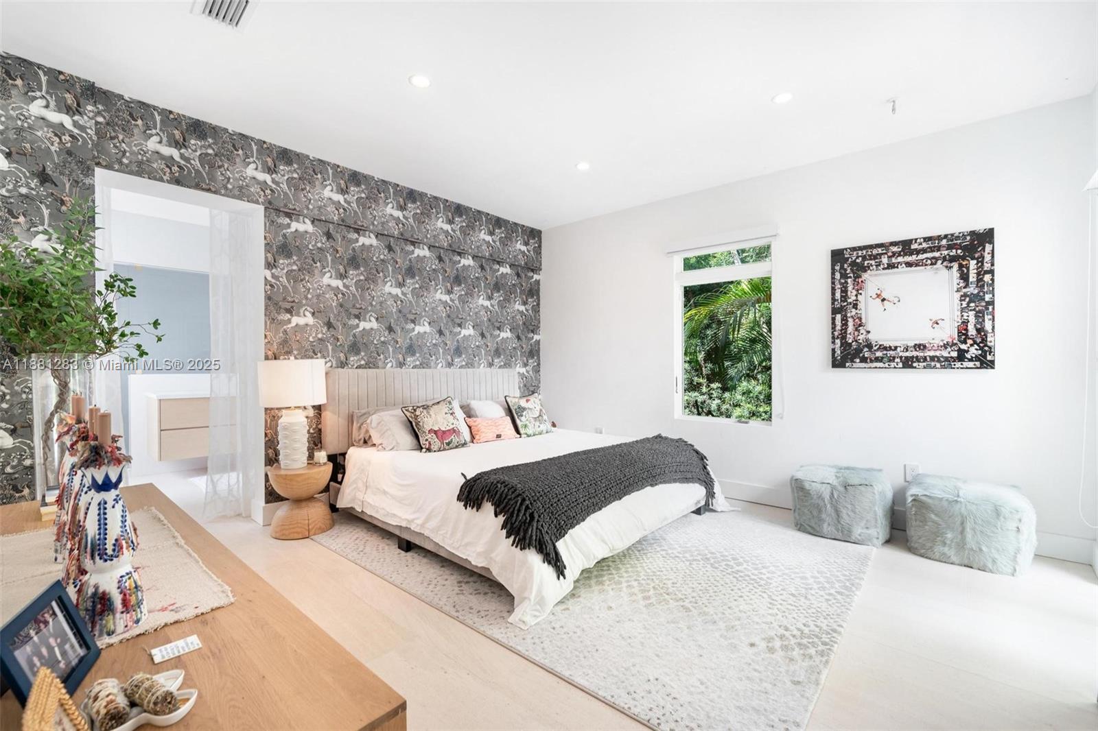 520 E Dilido Dr Miami Beach, FL 33139