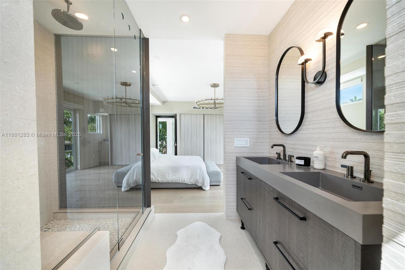 520 E Dilido Dr Miami Beach, FL 33139