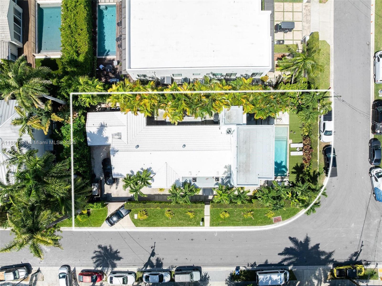 520 E Dilido Dr Miami Beach, FL 33139