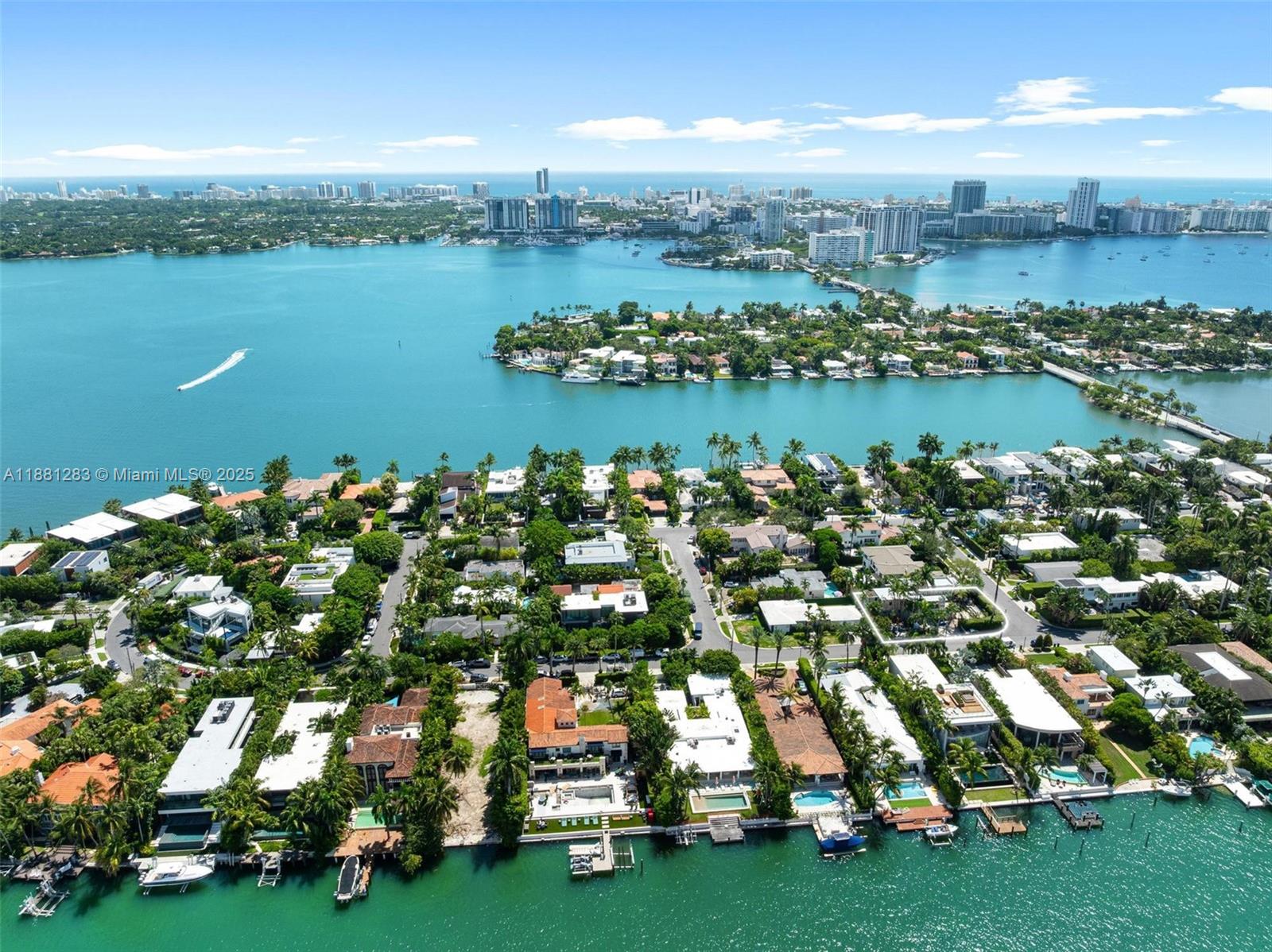 520 E Dilido Dr Miami Beach, FL 33139