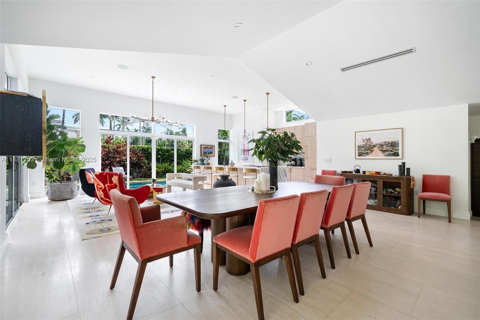 520 E Dilido Dr Miami Beach, FL 33139