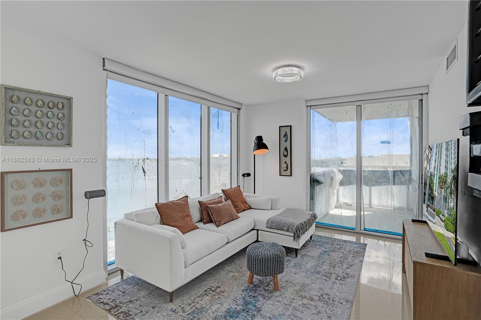 7930 East Dr #1808 North Bay Village, FL 33141