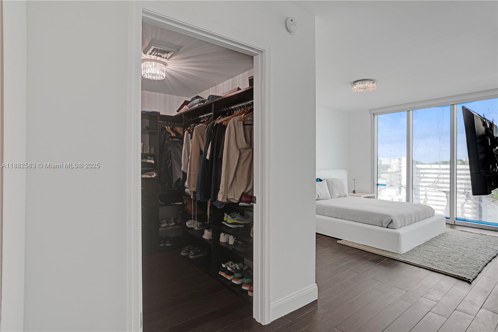 7930 East Dr #1808 North Bay Village, FL 33141