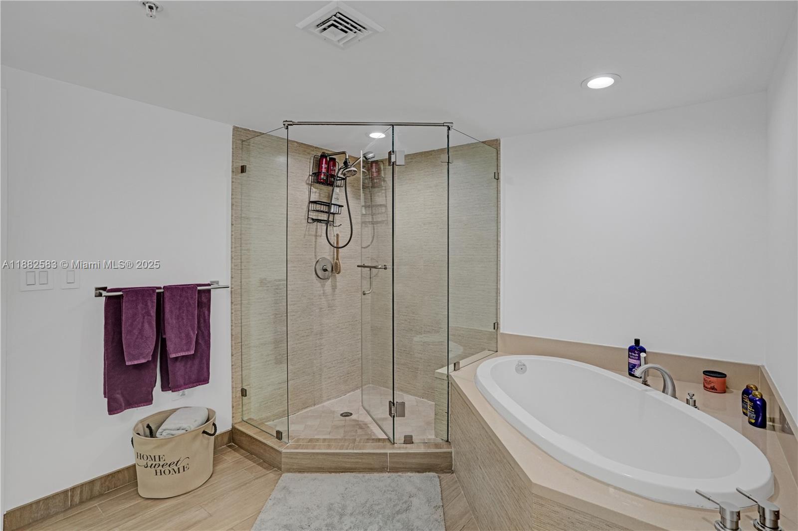 7930 East Dr #1808 North Bay Village, FL 33141