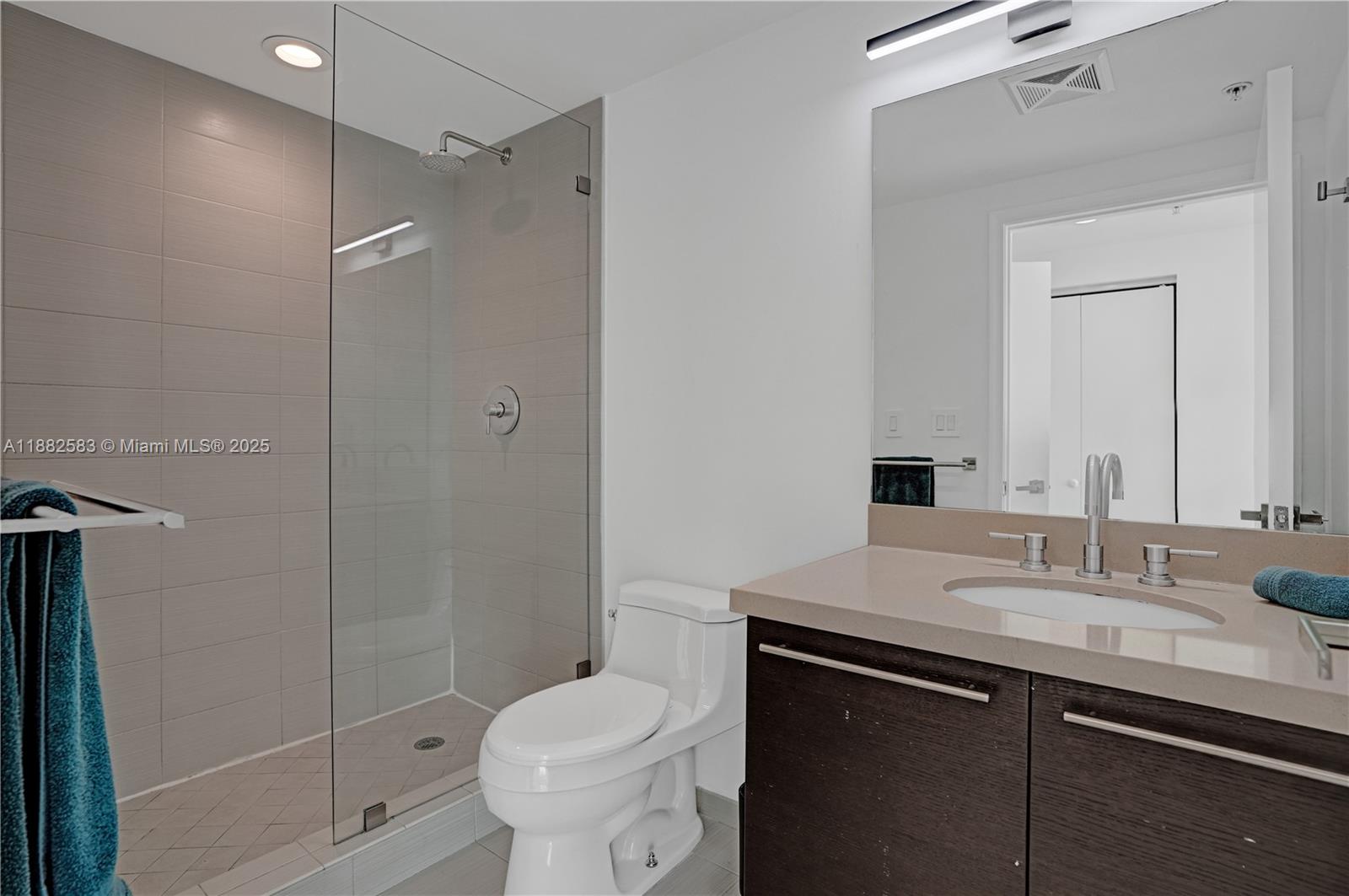 7930 East Dr #1808 North Bay Village, FL 33141