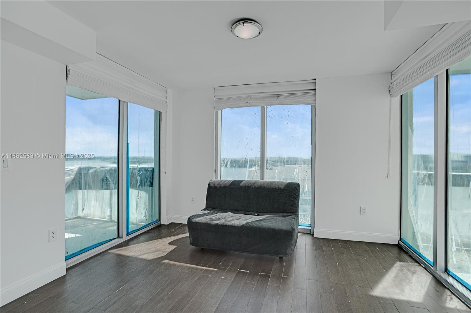 7930 East Dr #1808 North Bay Village, FL 33141