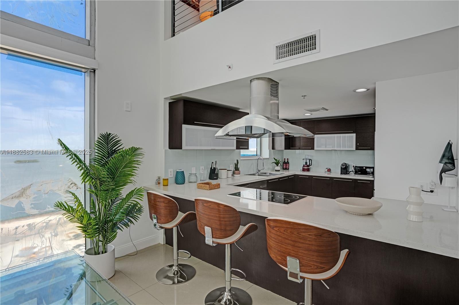 7930 East Dr #1808 North Bay Village, FL 33141