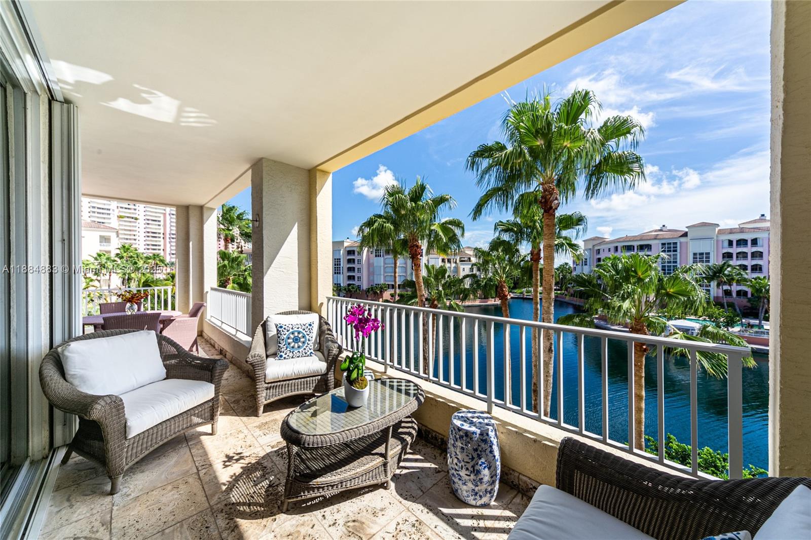 707 Crandon Blvd #408
