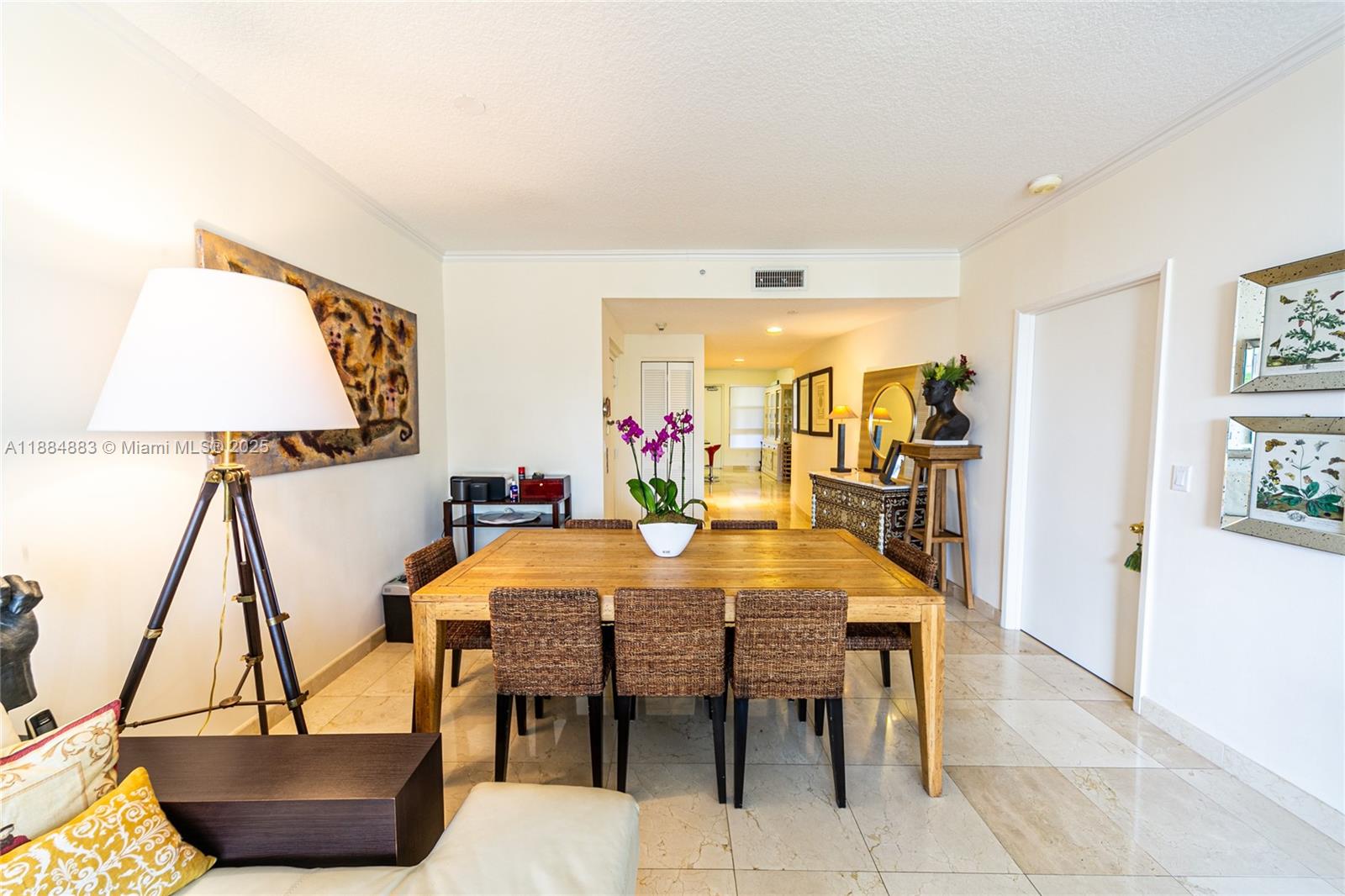 707 Crandon Blvd #408 Key Biscayne, FL 33149