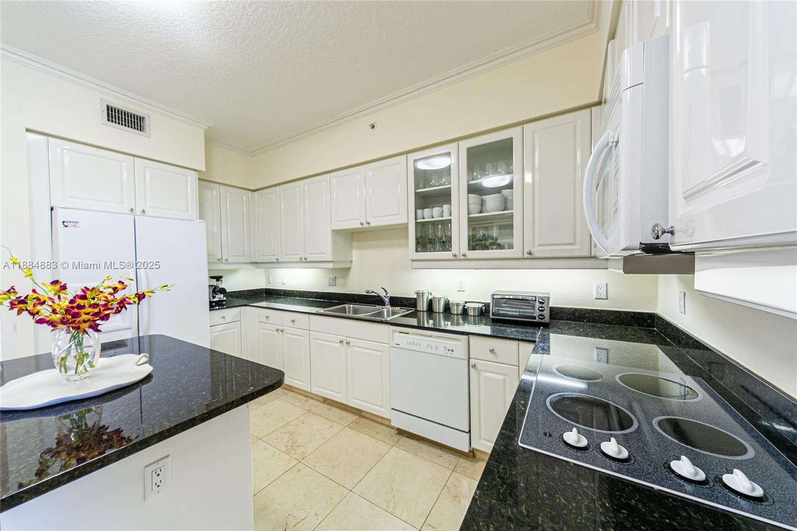 707 Crandon Blvd #408 Key Biscayne, FL 33149