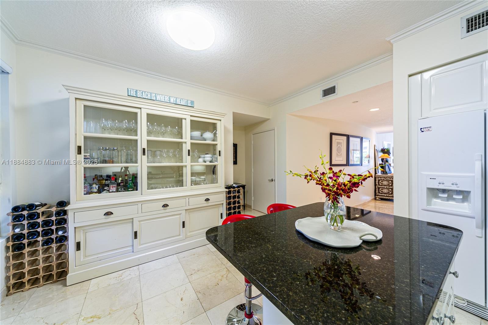 707 Crandon Blvd #408 Key Biscayne, FL 33149