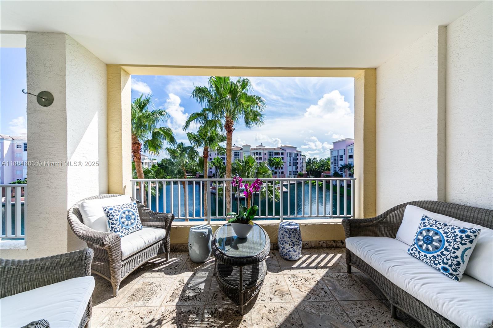 707 Crandon Blvd #408 Key Biscayne, FL 33149