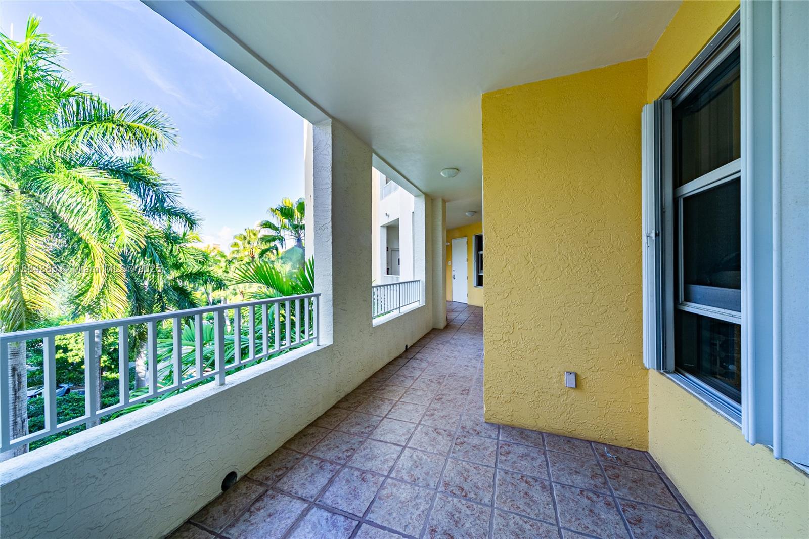 707 Crandon Blvd #408 Key Biscayne, FL 33149