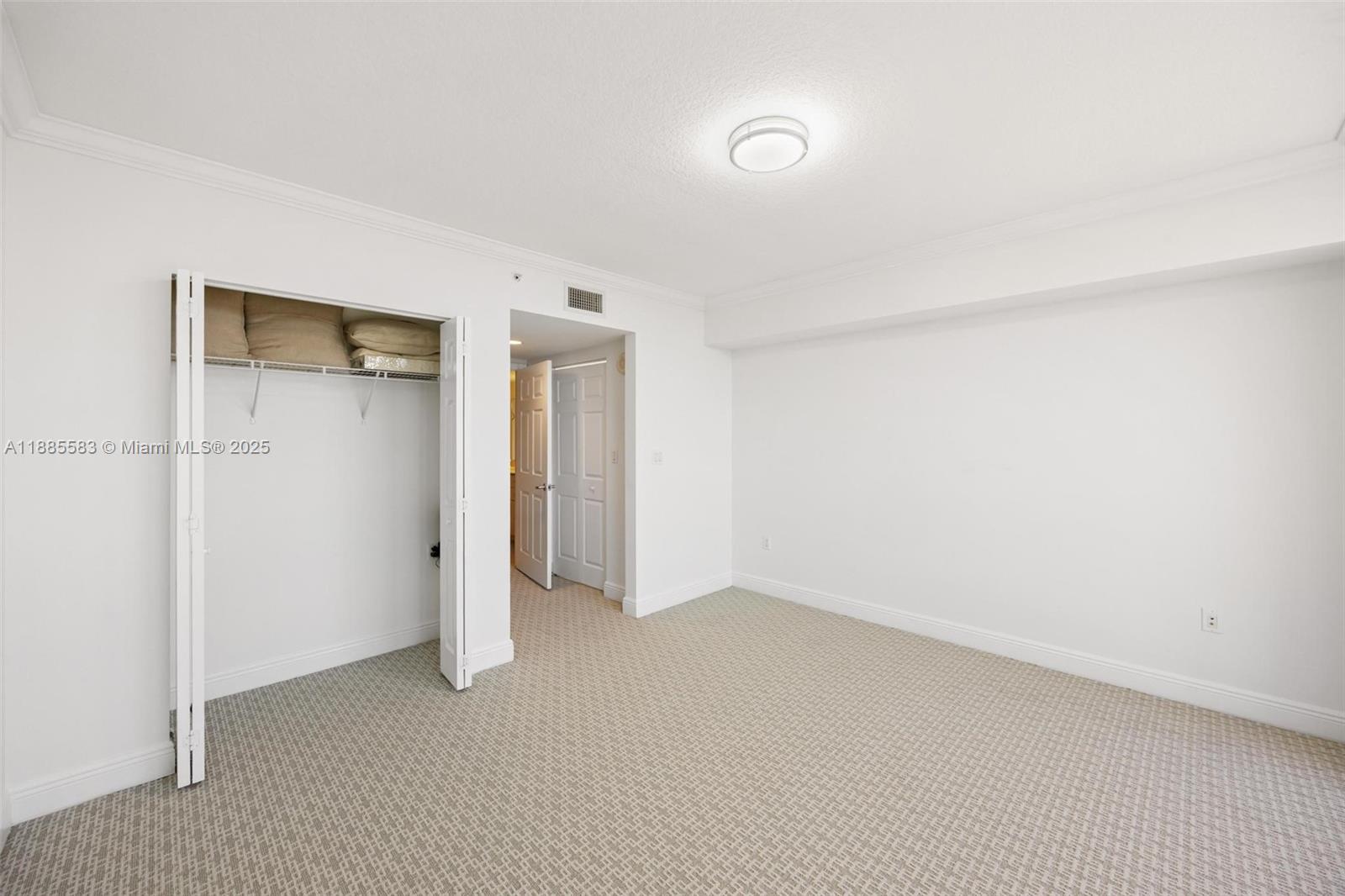 image Gables Marquis Condo15