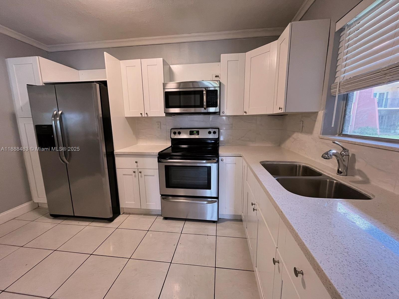 13715 Kendale Lks Cir #A-116