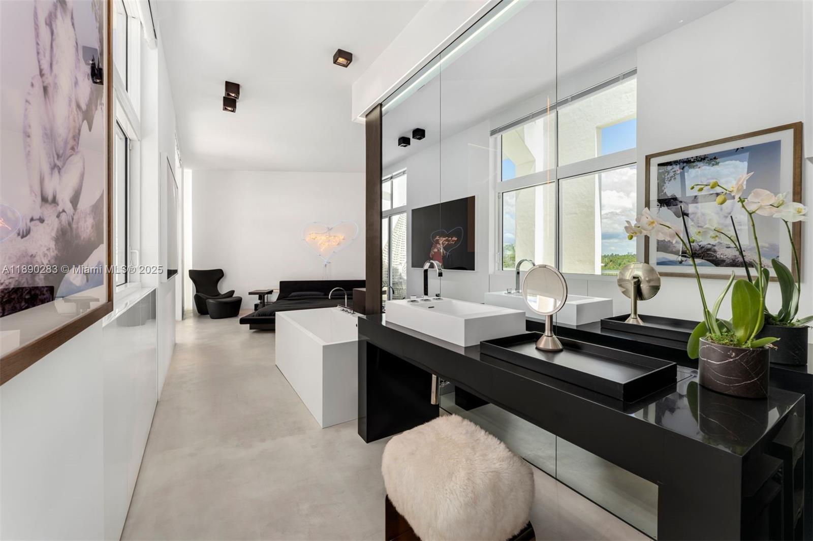 image Meridian Lofts17