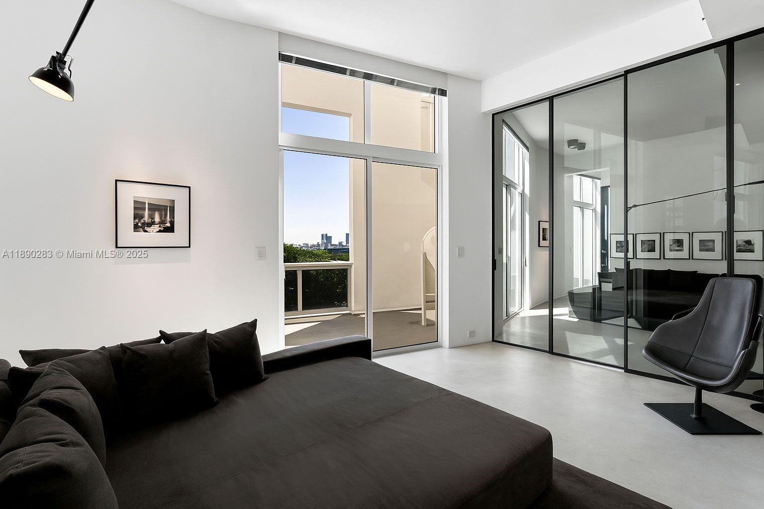 image Meridian Lofts7