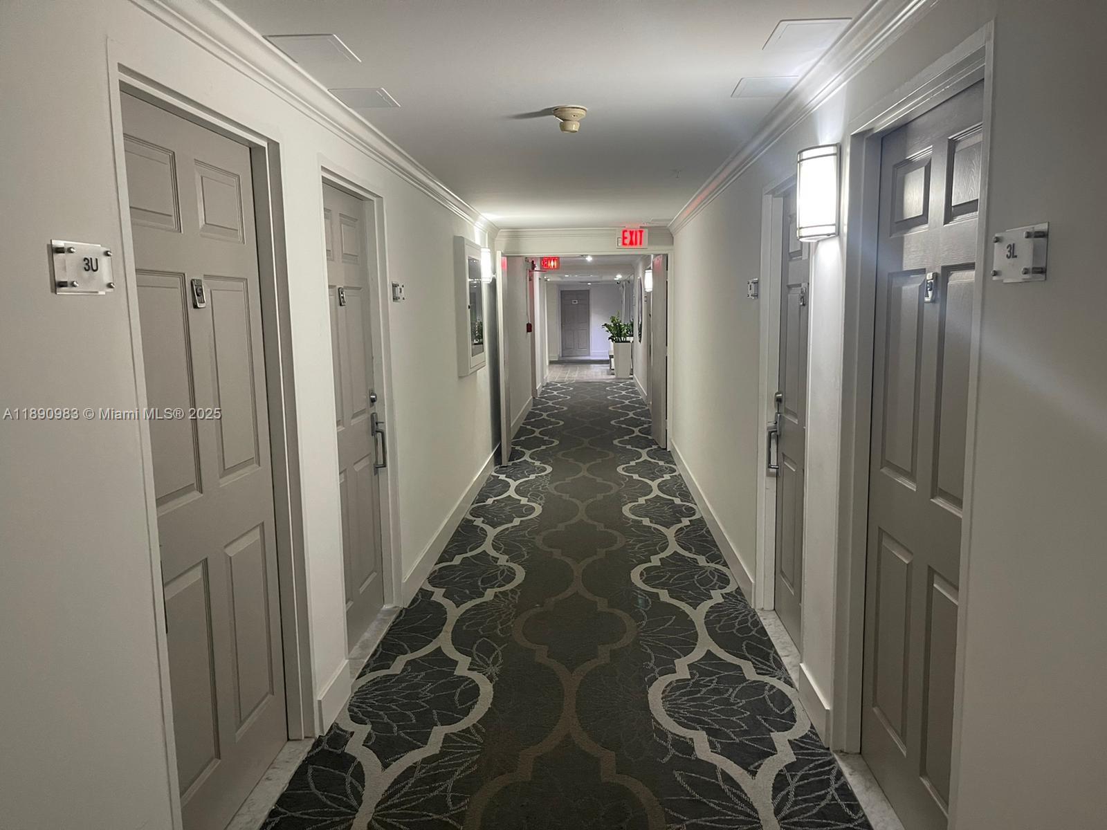 10350 W Bay Hbr Dr #3M