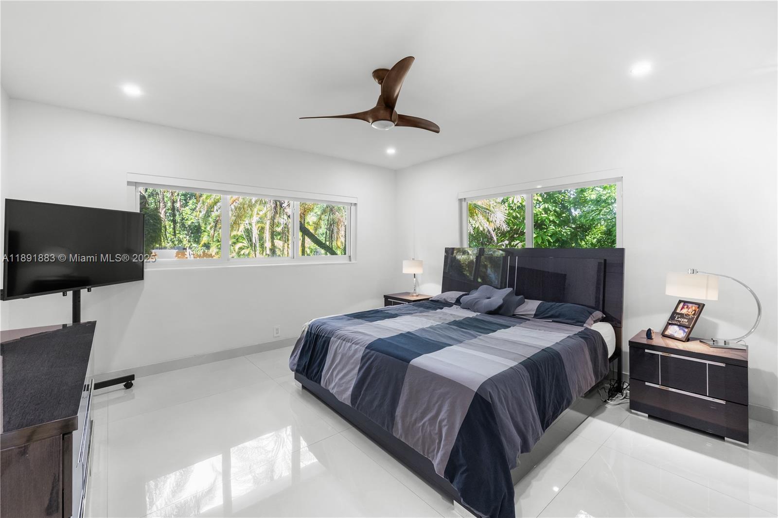 7150 SW 77th Pl Miami, FL 33143