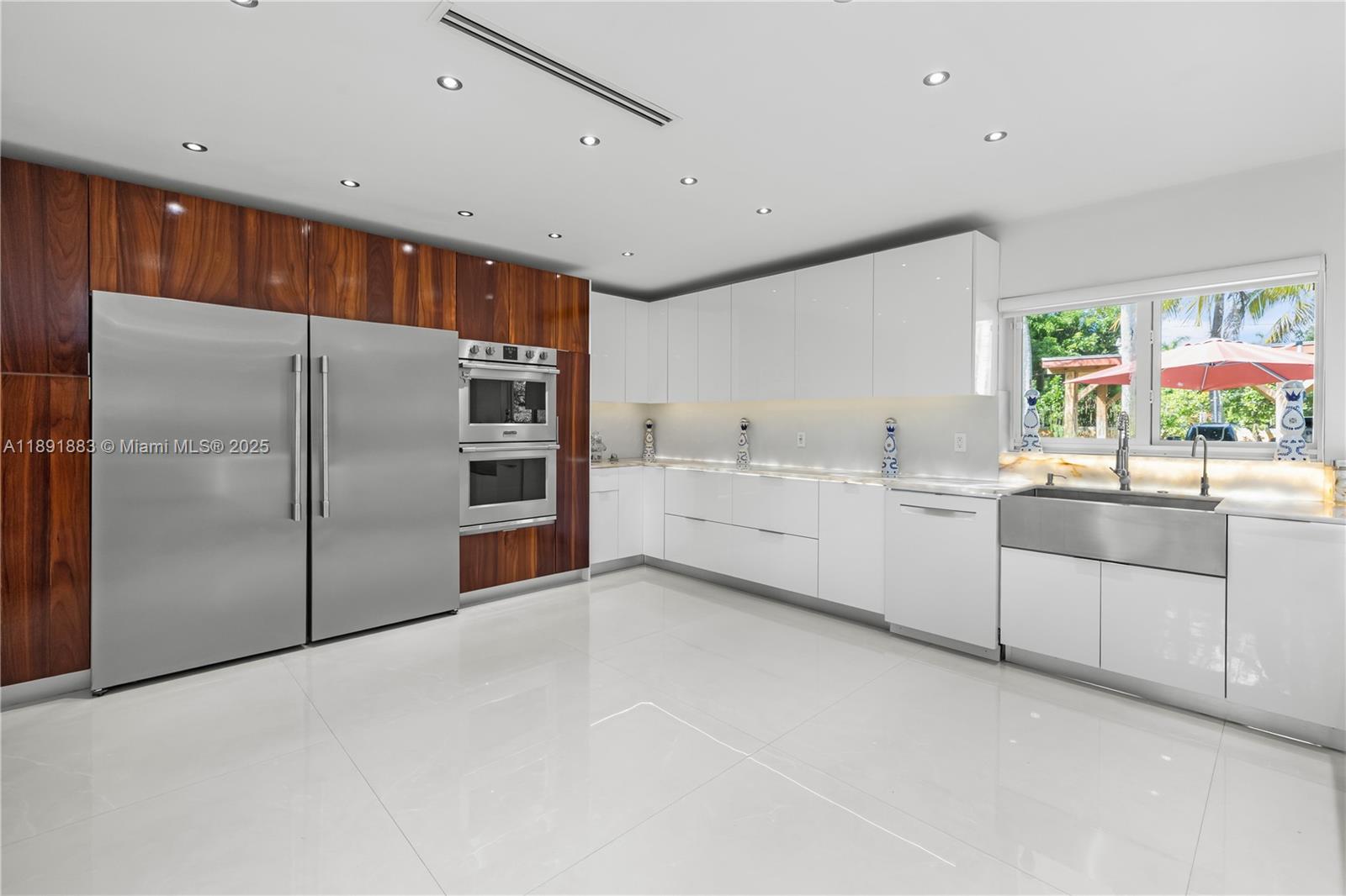 7150 SW 77th Pl Miami, FL 33143