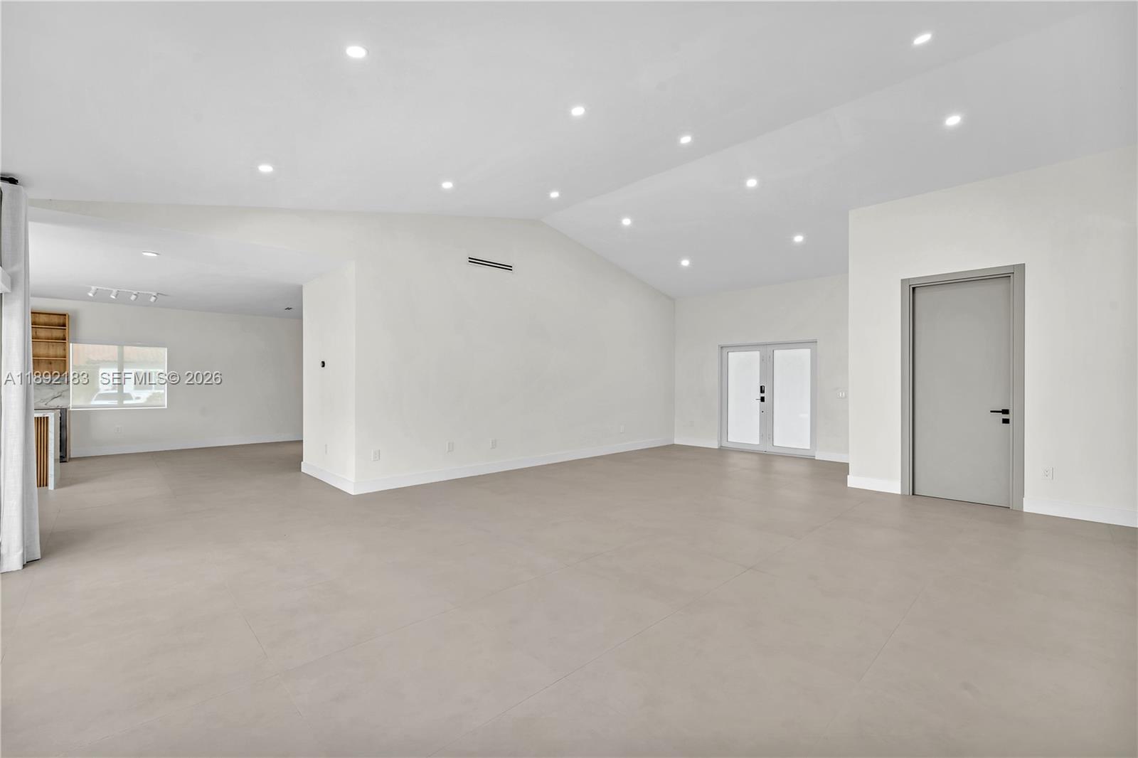 1200 SW 23rd Ct Miami, FL 33135